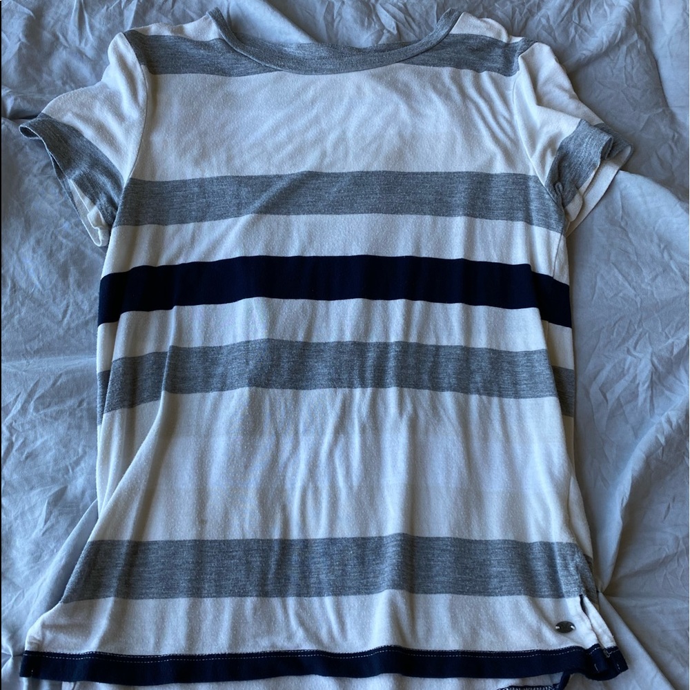 hollister grey and black striped shirt